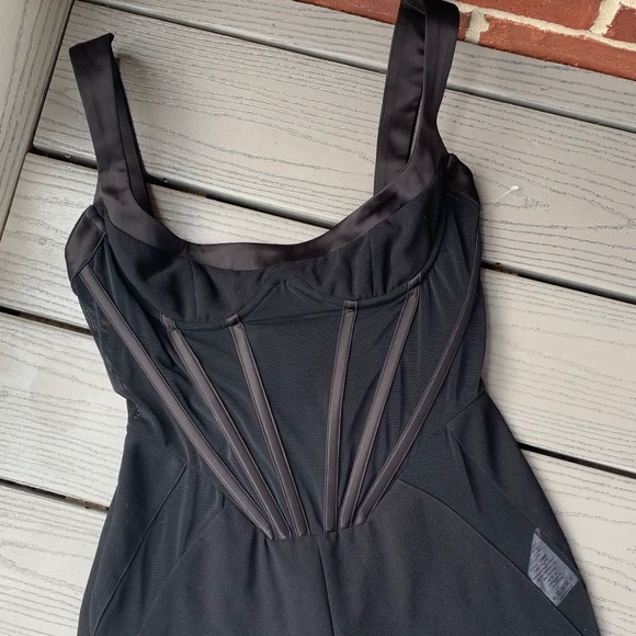 House of CB Mylene Stretch Crepe Jumpsuit - Picture 5 of 16